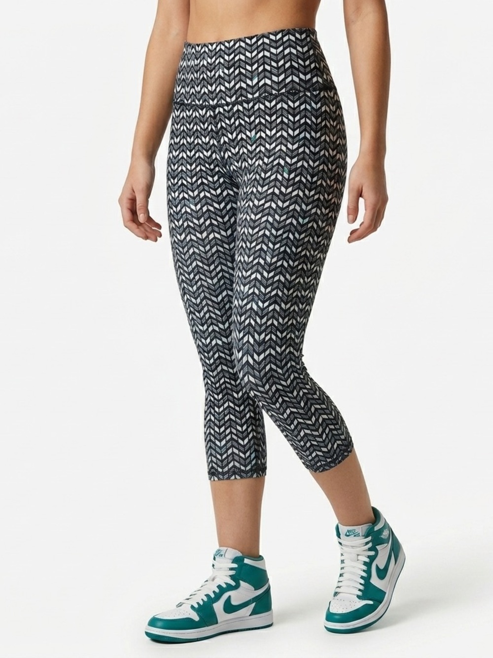 Alo Yoga Small Black White Chevron Printed Leggings